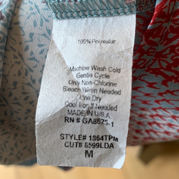 Renee C Sleeveless Blouse (teal/blue) with geometric pattern - Picture 5 of 5